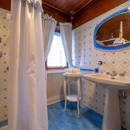 La Volpe Plesio Villa
